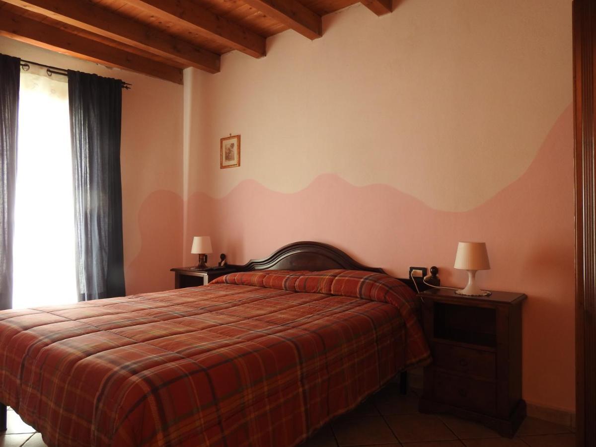 Affittacamere "La Lanterna Delle Fate" Borghetto di Vara Bagian luar foto